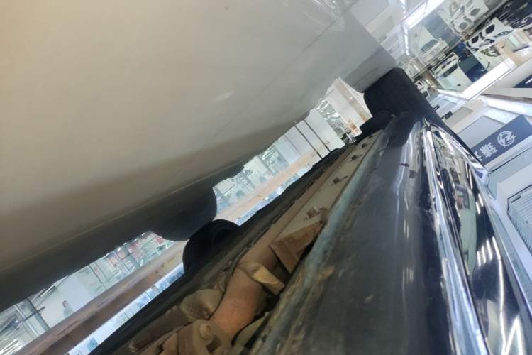 Used Hima AITO M5 2022 Extended-Range Four-Wheel Drive Ultimate Edition Right Side Sill