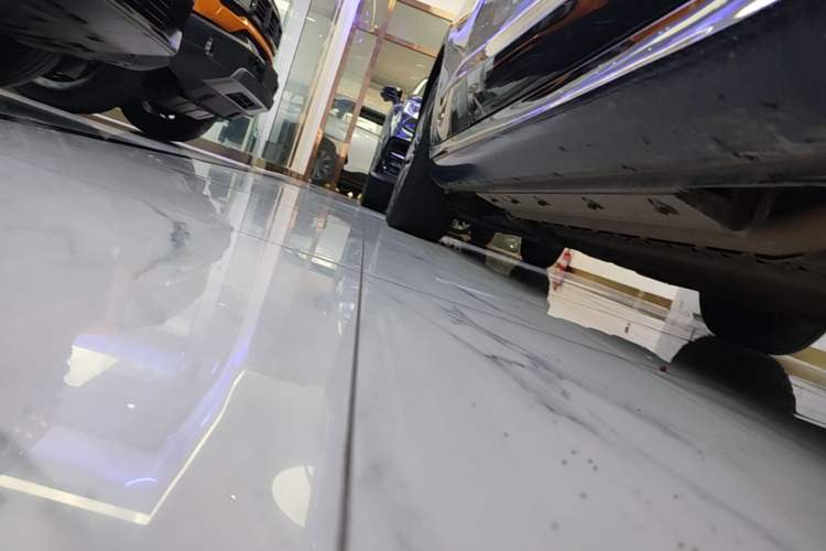 Used Hima AITO M5 2022 Extended-Range Four-Wheel Drive Flagship Edition Right Side Sill