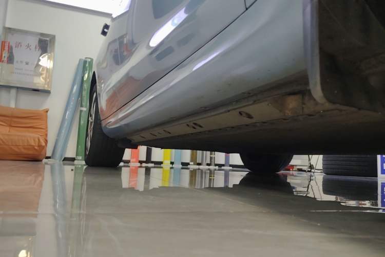 Used Hima AITO M5 2022 Pure Electric Rear-Drive Standard Edition Right Side Sill