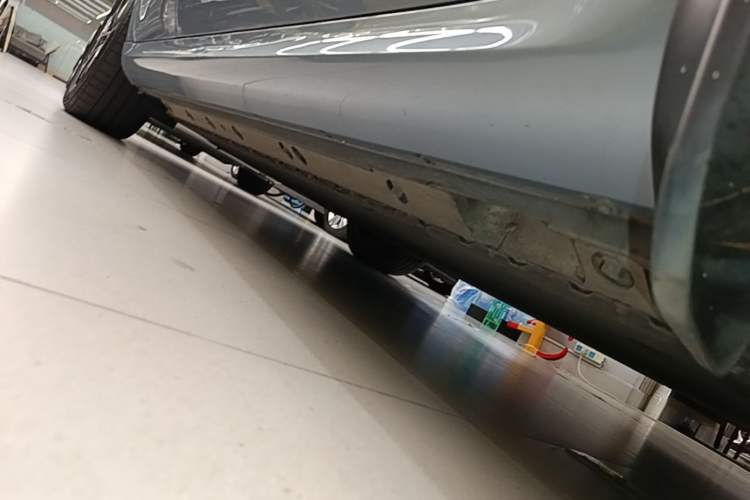 Used Hima AITO M5 2022 Pure Electric Rear-Drive Standard Edition Right Side Sill