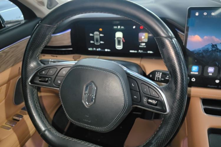 Used Hima AITO M5 2022 Pure Electric All-Wheel-Drive Performance Edition Steering Wheel