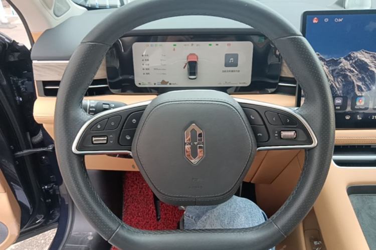 Used Hima AITO M5 2022 Extended-Range Four-Wheel Drive Performance Version Steering Wheel