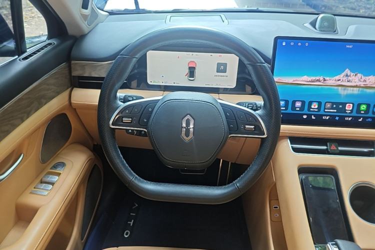 Used Hima AITO M5 2022 Extended-Range Four-Wheel Drive Ultimate Edition Steering Wheel