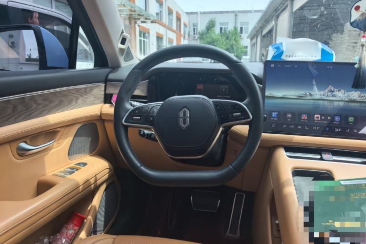 Used Hima AITO M5 2022 Extended-Range Four-Wheel Drive Performance Version Steering Wheel