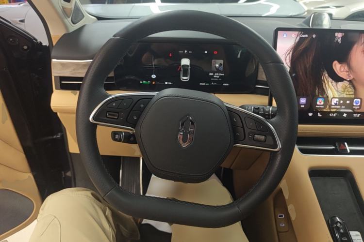 Used Hima AITO M5 2022 Extended-Range Four-Wheel Drive Flagship Edition Steering Wheel