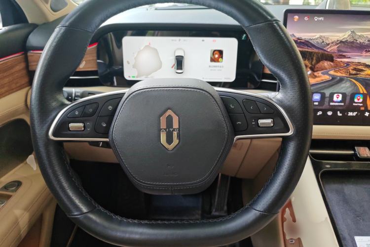 Used Hima AITO M5 2022 Pure Electric Rear-Drive Standard Edition Steering Wheel