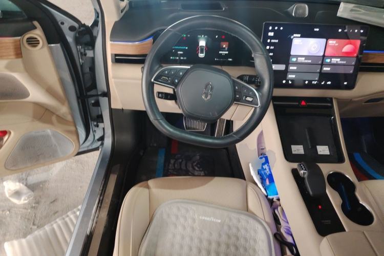 Used Hima AITO M5 2022 Pure Electric Rear-Drive Standard Edition Steering Wheel