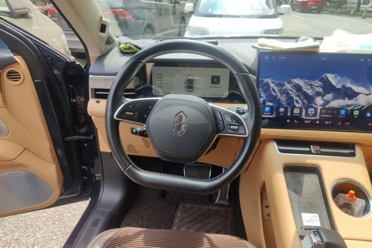 Used Hima AITO M5 2022 Extended-Range Four-Wheel Drive Ultimate Edition Steering Wheel