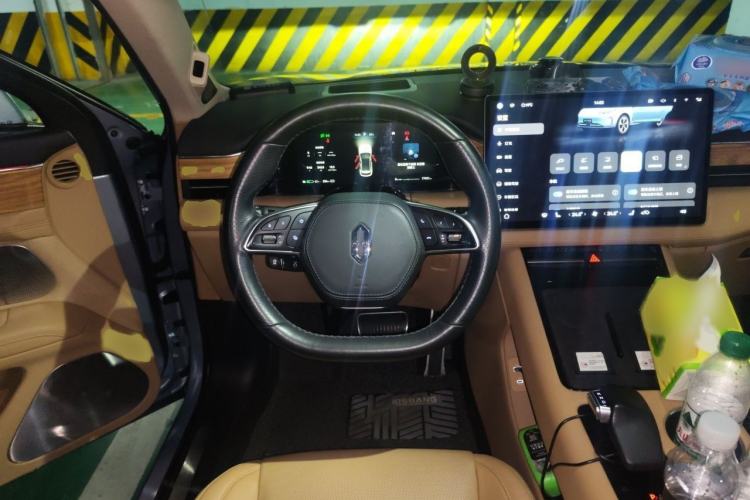 Used Hima AITO M5 2022 Pure Electric Rear-Drive Standard Edition Steering Wheel