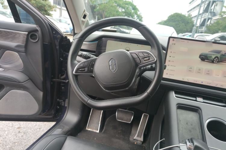 Used Hima AITO M5 2022 Extended-Range Four-Wheel Drive Performance Version Steering Wheel
