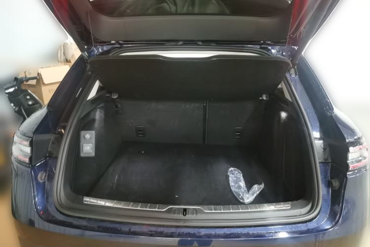 Used Hima AITO M5 2022 Extended-Range Four-Wheel Drive Ultimate Edition Trunk