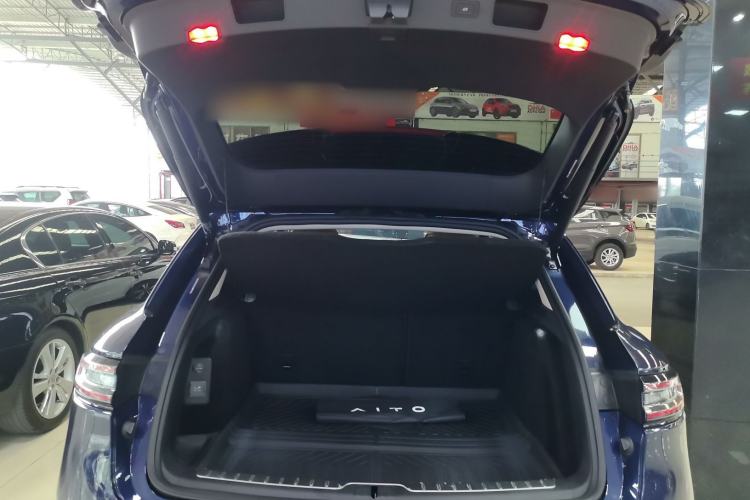 Used Hima AITO M5 2022 Range-Extended Rear-Drive Standard Version Trunk
