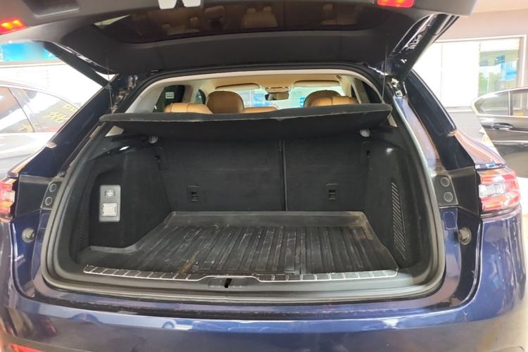 Used Hima AITO M5 2022 Range-Extended Rear-Drive Standard Version Trunk