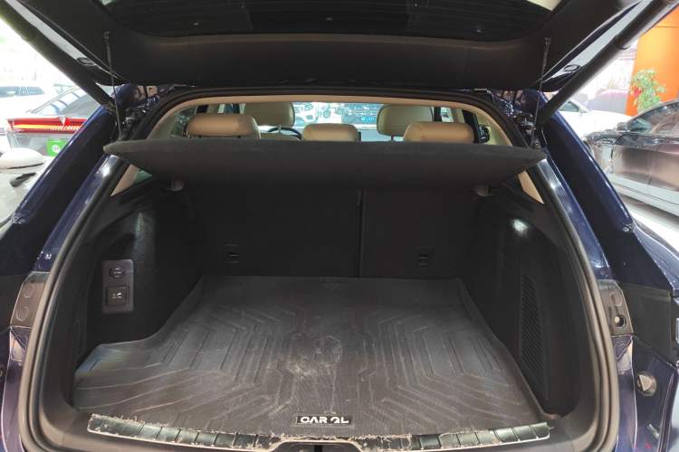 Used Hima AITO M5 2022 Extended-Range Four-Wheel Drive Flagship Edition Trunk