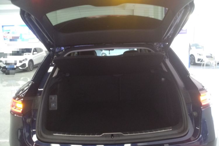 Used Hima AITO M5 2022 Range-Extended Rear-Drive Standard Version Trunk