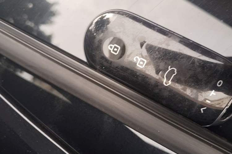 Used Hima AITO M5 2022 Range-Extended Rear-Drive Standard Version Vehicle Key