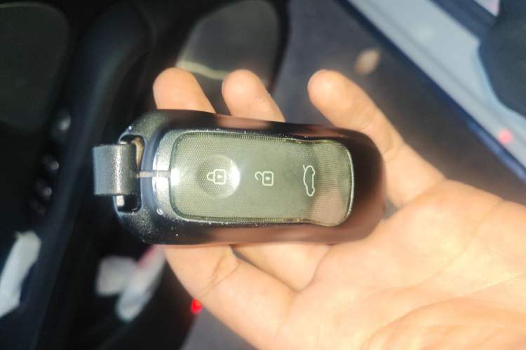Used Hima AITO M5 2022 Extended-Range Four-Wheel Drive Performance Version Vehicle Key