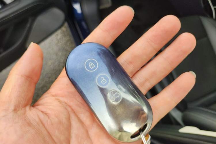 Used Hima AITO M5 2022 Range-Extended Rear-Drive Standard Version Vehicle Key