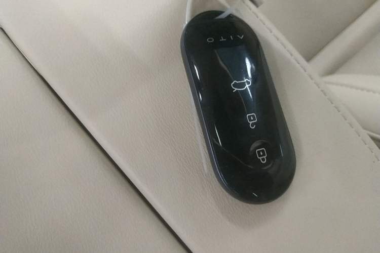Used Hima AITO M5 2022 Pure Electric All-Wheel-Drive Performance Edition Vehicle Key