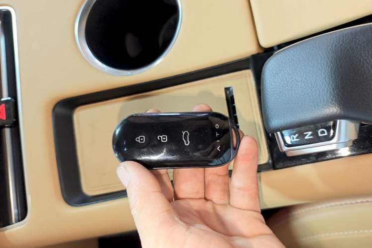 Used Hima AITO M5 2022 Range-Extended Rear-Drive Standard Version Vehicle Key