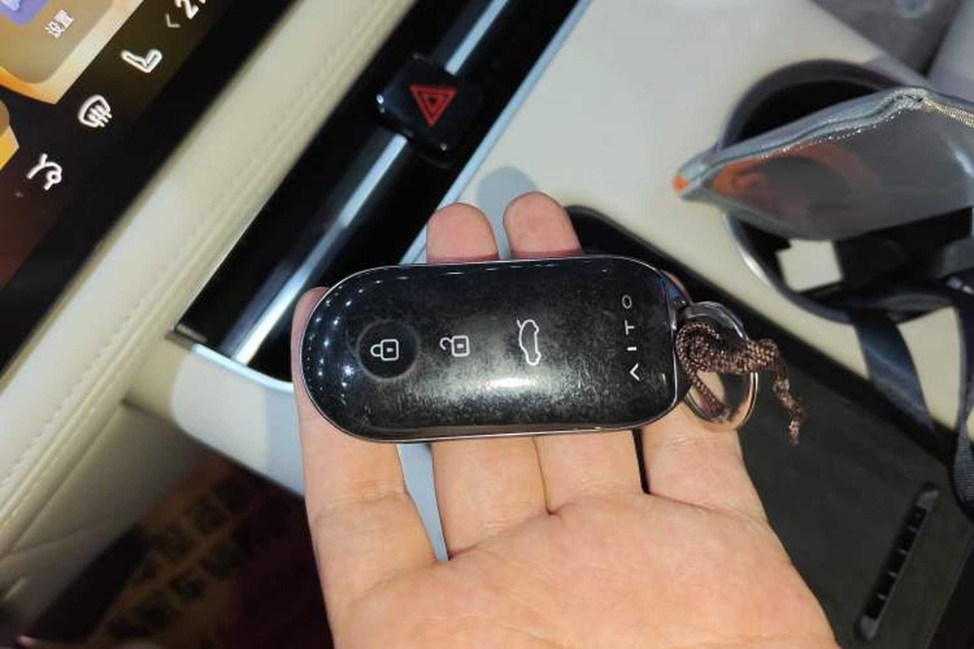 Used Hima AITO M5 2022 Extended-Range Four-Wheel Drive Flagship Edition Vehicle Key