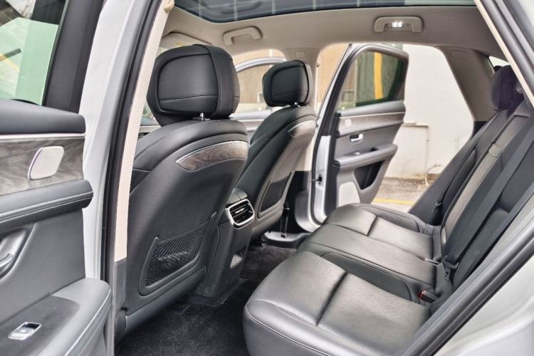 Used Hima AITO M5 2022 Range-Extended Rear-Drive Standard Version Interior 5