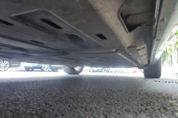 Used Hima AITO M5 2022 Range-Extended Rear-Drive Standard Version Chassis Front Left