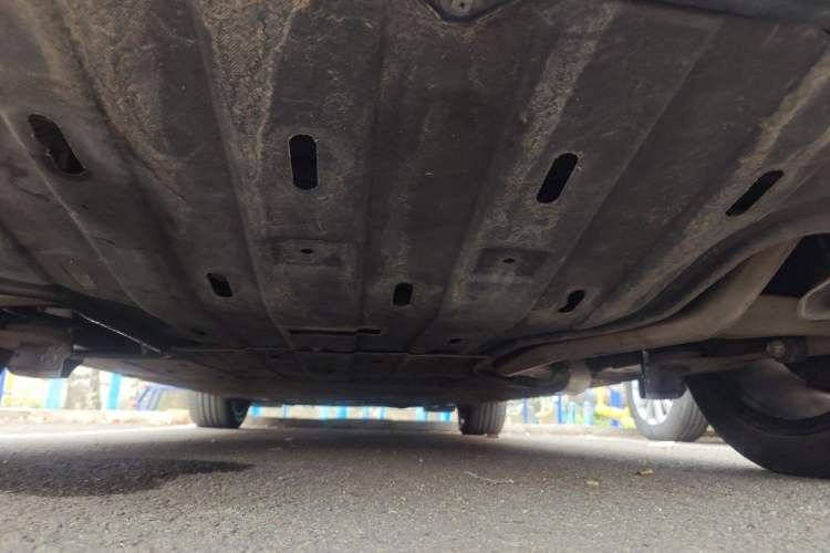Used Hima AITO M5 2022 Extended-Range Four-Wheel Drive Performance Version Chassis Rear