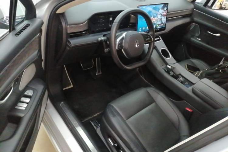 Used Hima AITO M5 2022 Range-Extended Rear-Drive Standard Version Driver Seat
