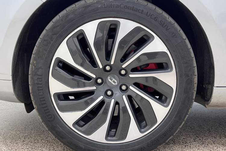 Used Hima AITO M5 2022 Extended-Range Four-Wheel Drive Performance Version Exterior 9