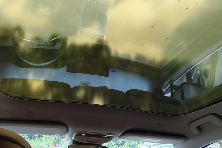 Used Hima AITO M5 2022 Range-Extended Rear-Drive Standard Version Headliner