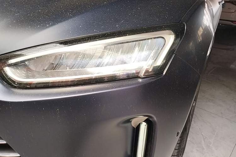 Used Hima AITO M5 2022 Extended-Range Four-Wheel Drive Flagship Edition Left Front Headlight