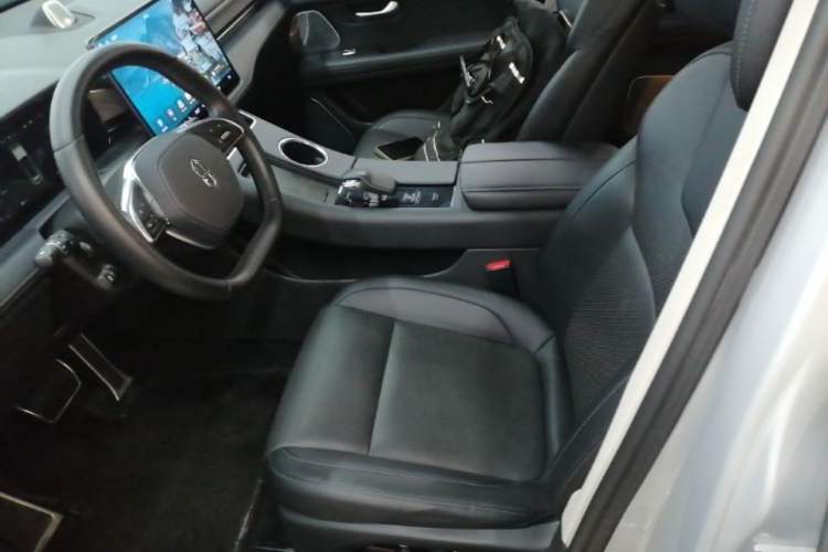 Used Hima AITO M5 2022 Range-Extended Rear-Drive Standard Version Left Front Seat