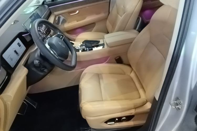 Used Hima AITO M5 2022 Extended-Range Four-Wheel Drive Performance Version Left Front Seat
