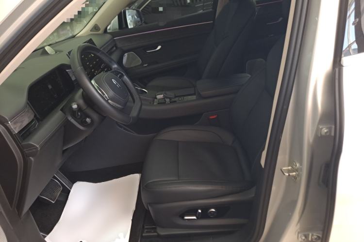 Used Hima AITO M5 2022 Extended-Range Four-Wheel Drive Performance Version Left Front Seat