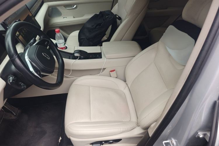 Used Hima AITO M5 2022 Extended-Range Four-Wheel Drive Performance Version Left Front Seat