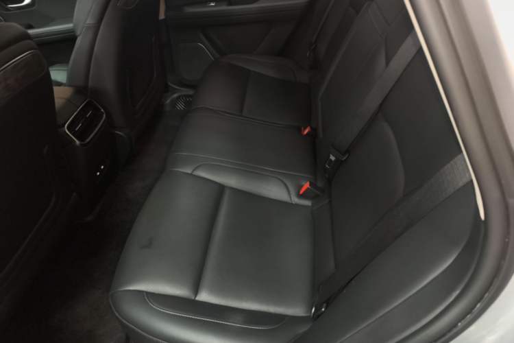 Used Hima AITO M5 2022 Extended-Range Four-Wheel Drive Performance Version Left Rear Seat