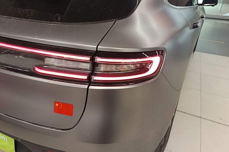 Used Hima AITO M5 2022 Pure Electric Rear-Drive Standard Edition Right Rear Taillight