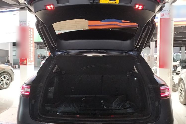 Used Hima AITO M5 2022 Extended-Range Four-Wheel Drive Flagship Edition Trunk