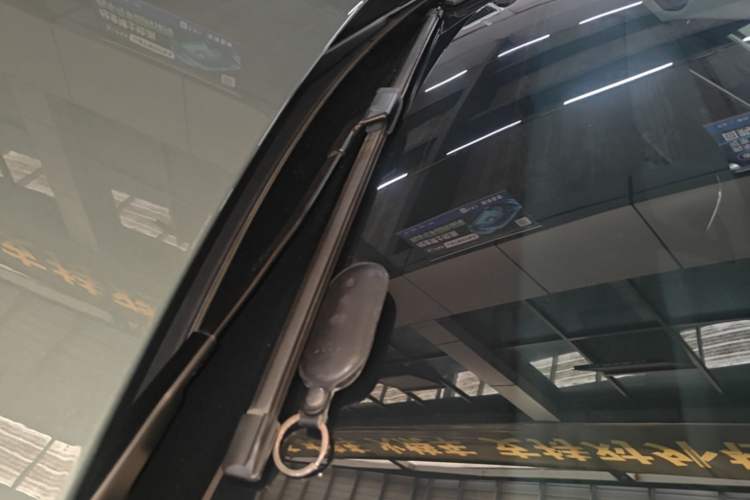 Used Hima AITO M5 2022 Range-Extended Rear-Drive Standard Version Vehicle Key
