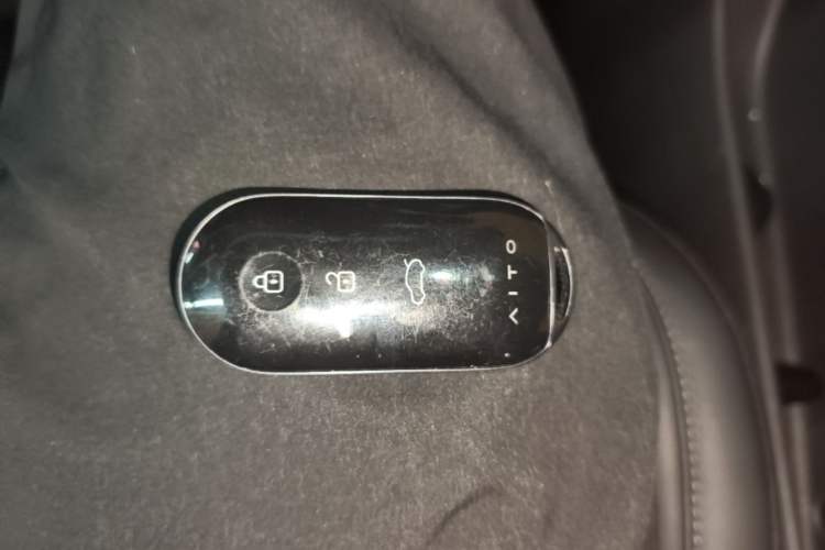 Used Hima AITO M5 2022 Extended-Range Four-Wheel Drive Performance Version Vehicle Key