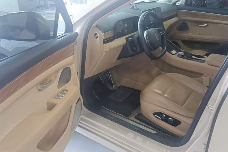 Used Hima AITO M5 2022 Pure Electric Rear-Drive Standard Edition Driver Seat