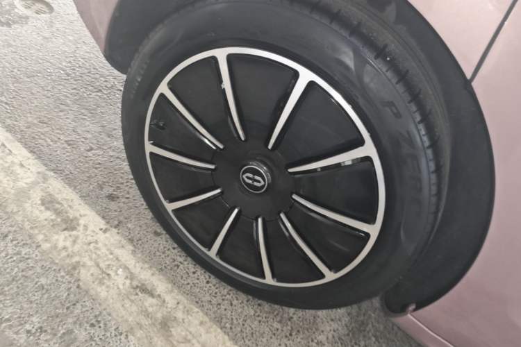 Used Hima AITO M5 2022 Pure Electric All-Wheel-Drive Performance Edition Exterior 5