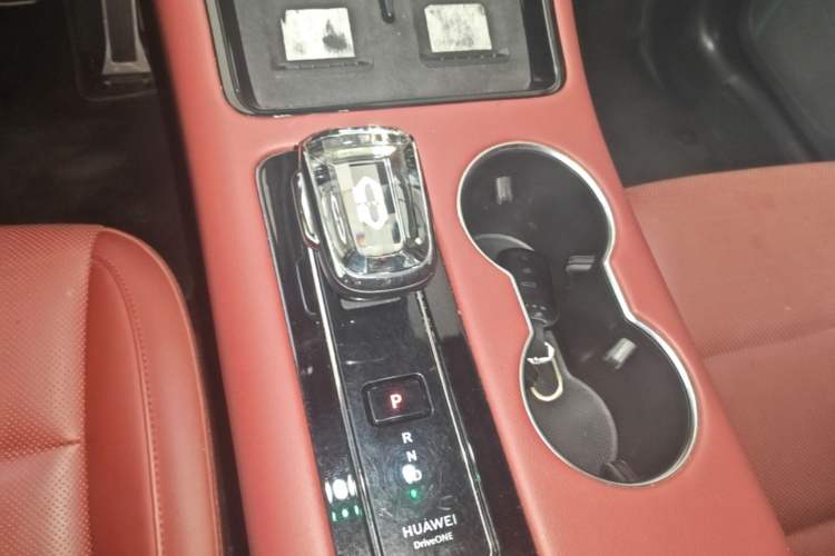 Used Hima AITO M5 2022 Pure Electric All-Wheel-Drive Performance Edition Gear Lever
