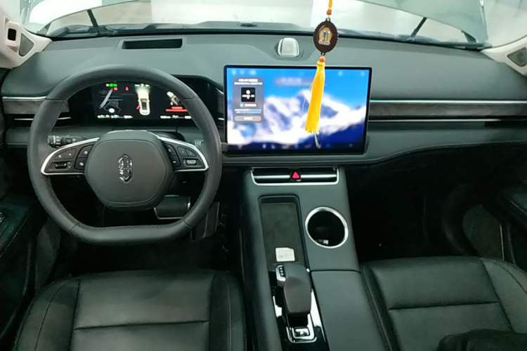 Used Hima AITO M5 2022 Extended-Range Four-Wheel Drive Performance Version Center Console