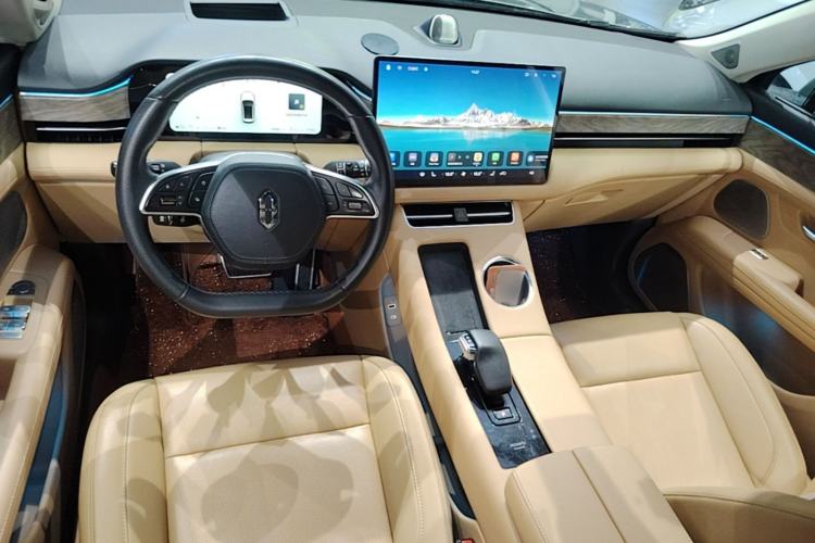 Used Hima AITO M5 2022 Extended-Range Four-Wheel Drive Performance Version Center Console