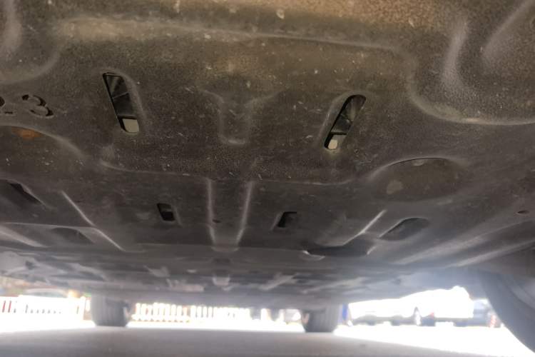 Used Hima AITO M5 2022 Extended-Range Four-Wheel Drive Ultimate Edition Chassis Front