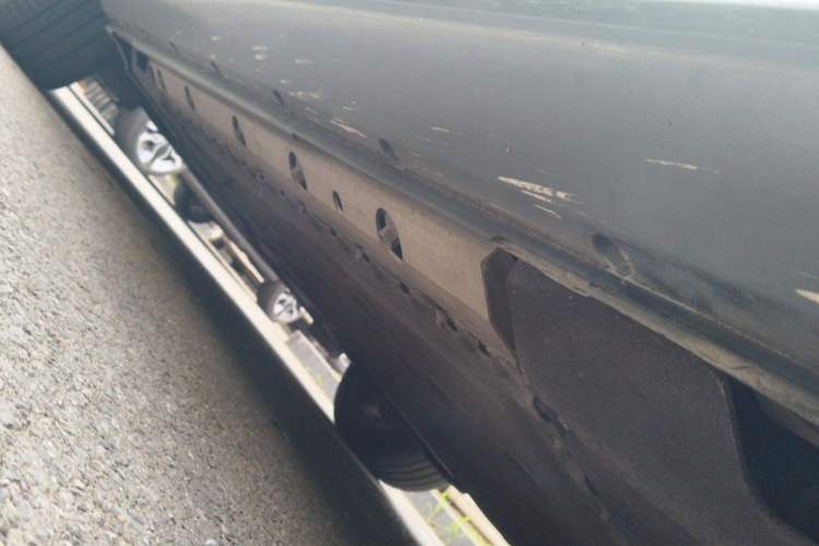Used Hima AITO M5 2022 Extended-Range Four-Wheel Drive Performance Version Chassis Front Left