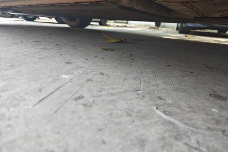Used Hima AITO M5 2022 Range-Extended Rear-Drive Standard Version Chassis Front Right
