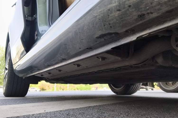 Used Hima AITO M5 2022 Range-Extended Rear-Drive Standard Version Chassis Front Right